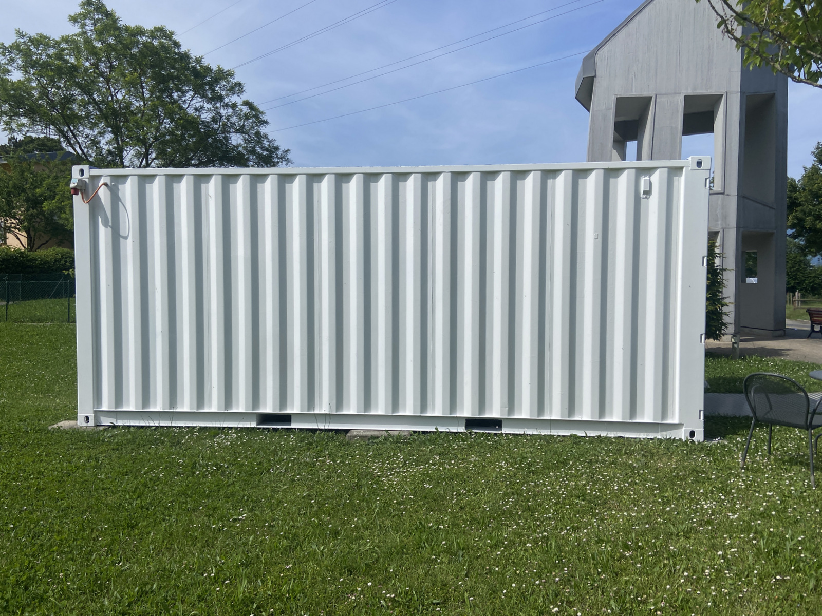 Container